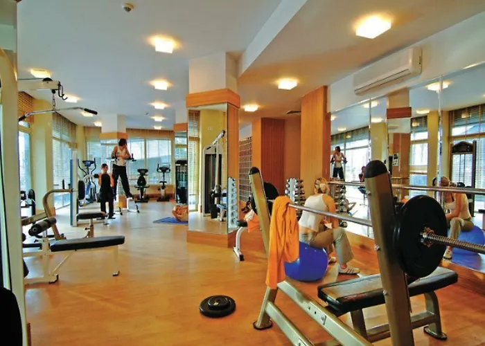 Ξενοδοχείο Mc Arancia 5*