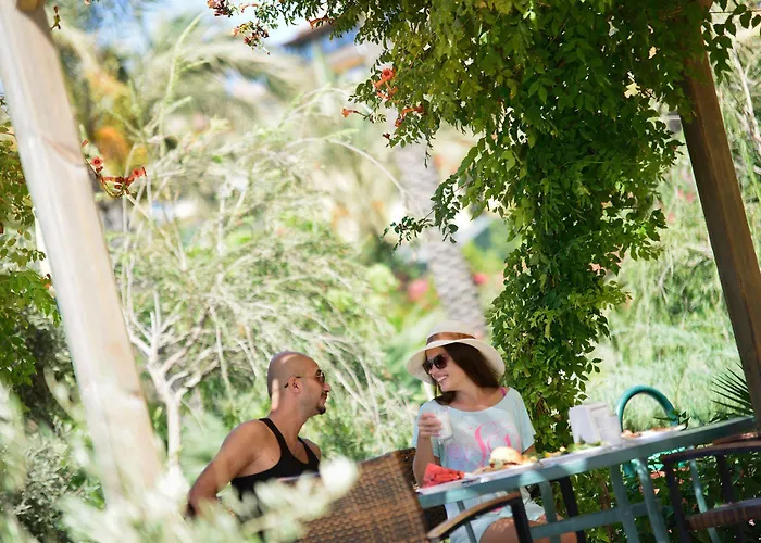 מלון Mc Arancia 5*